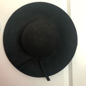 Black Floppy Hat